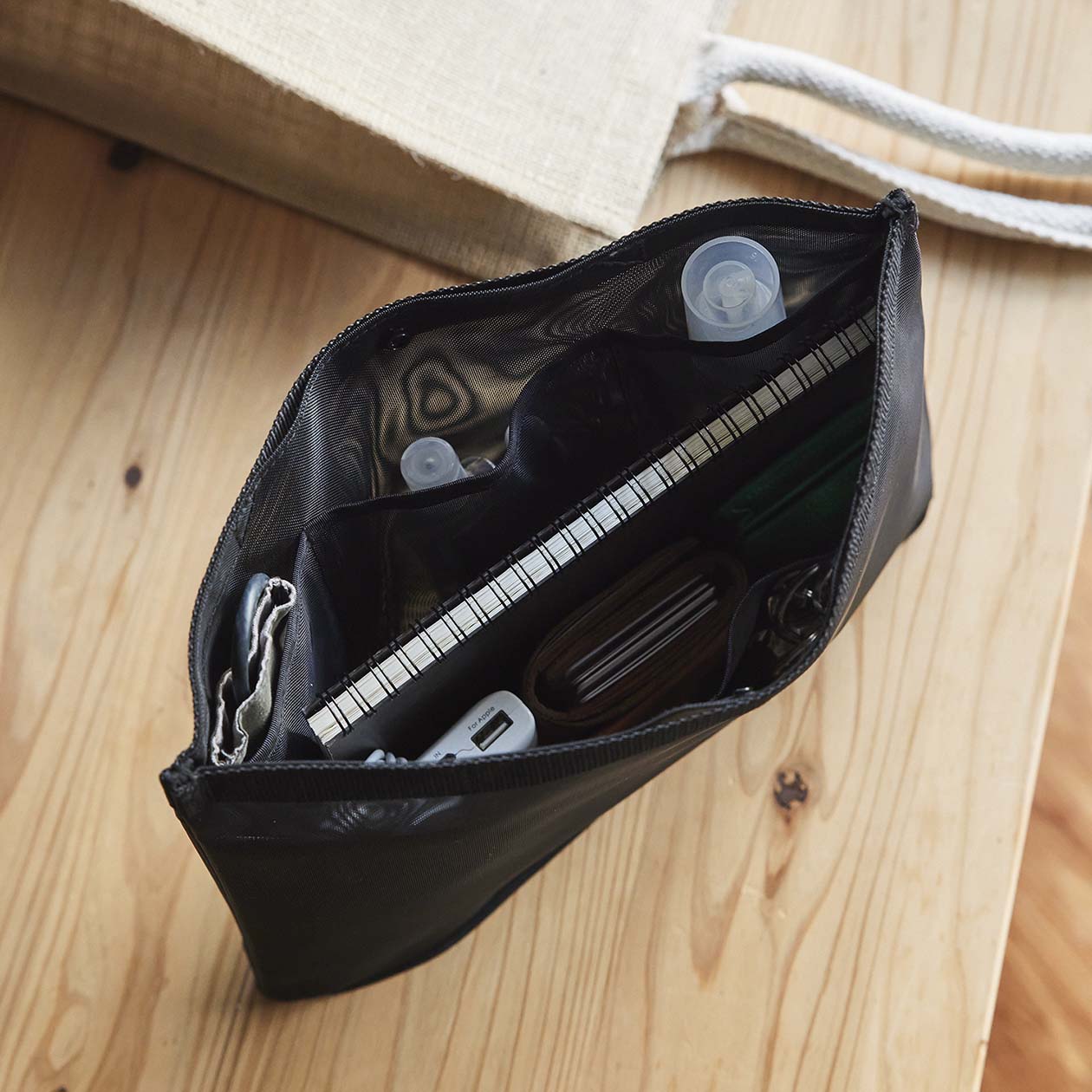 B5 Nylon Mesh Bag Organizer (Transfer to MTT) Black MUJI