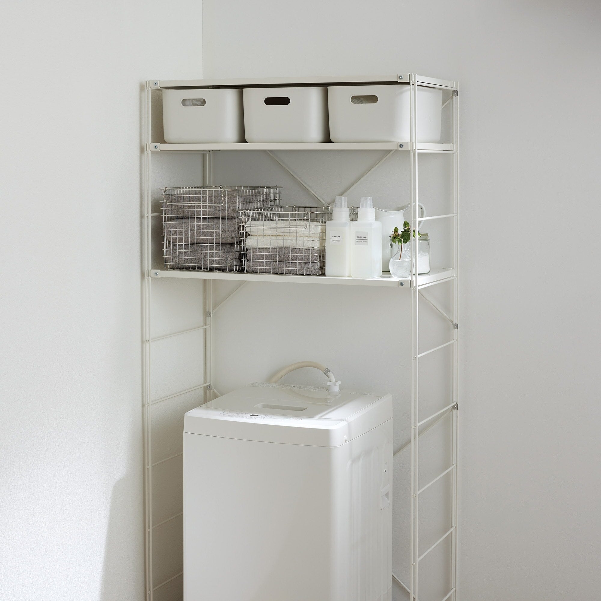 Soft Polyethylene Case Full Size - Medium (W25.5 x D36 x H16 cm)