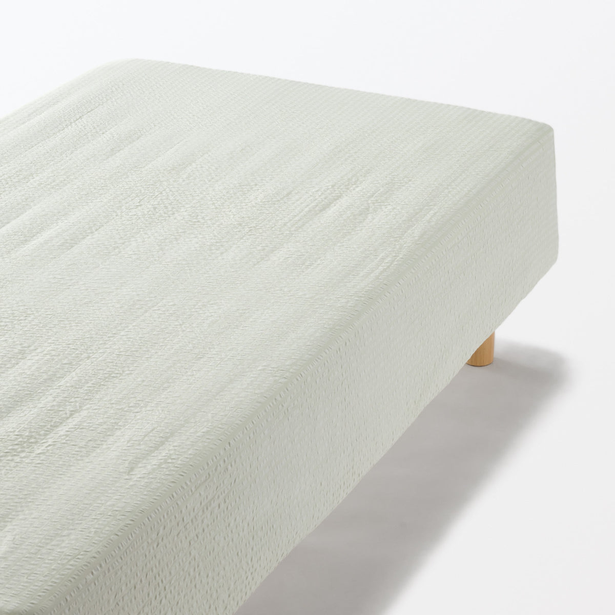 Cotton Seersucker Fitted Sheet | Summer Bedding | MUJI Canada