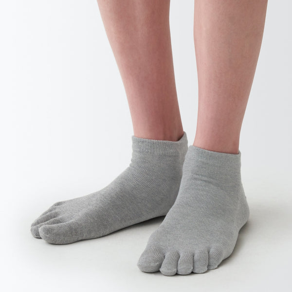 Right Angle Five-Toe Sneaker Socks, Unisex 5 Toe Socks