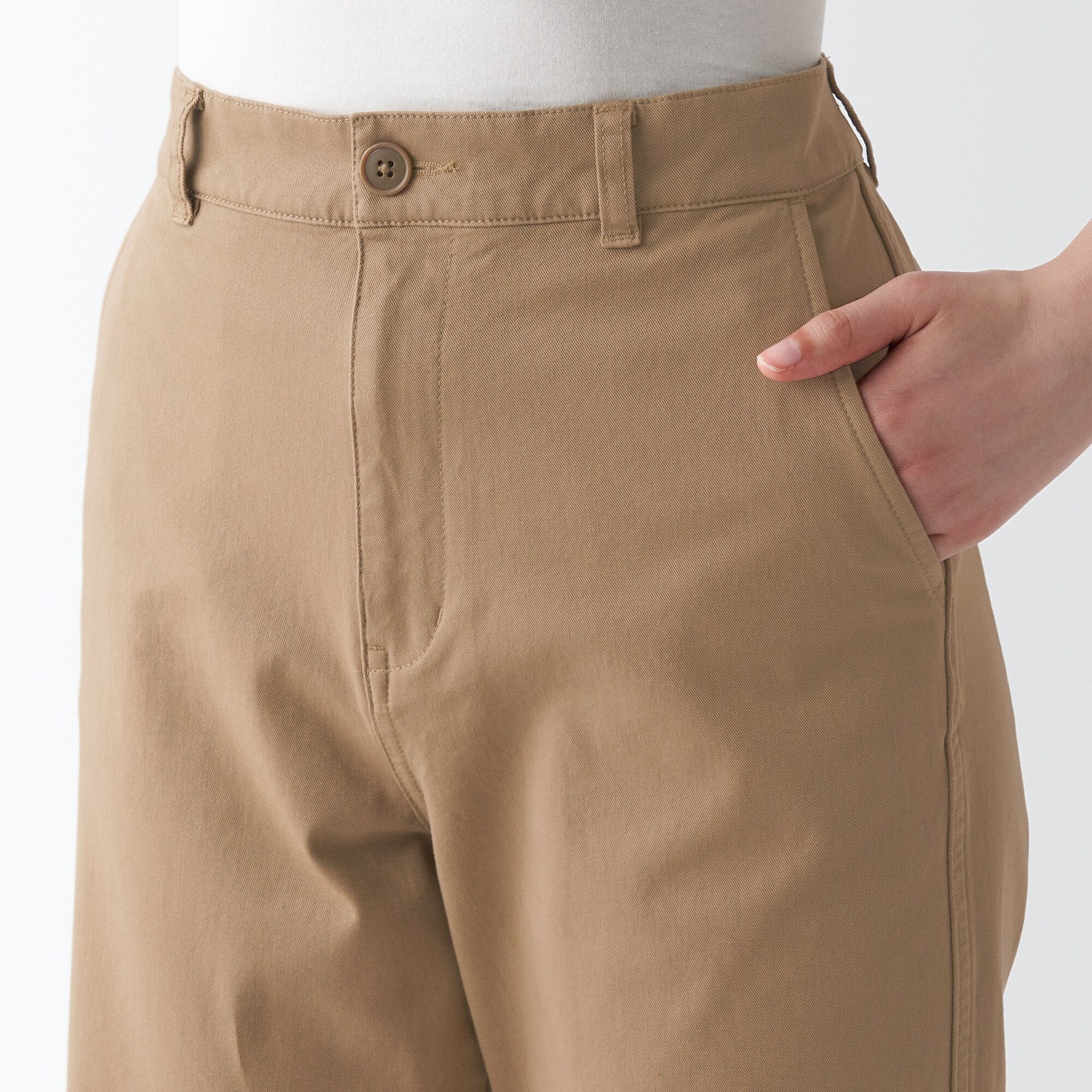 Women's 4-Way Stretch Chino Wide Straight Pants (L 32inch / 82cm)
