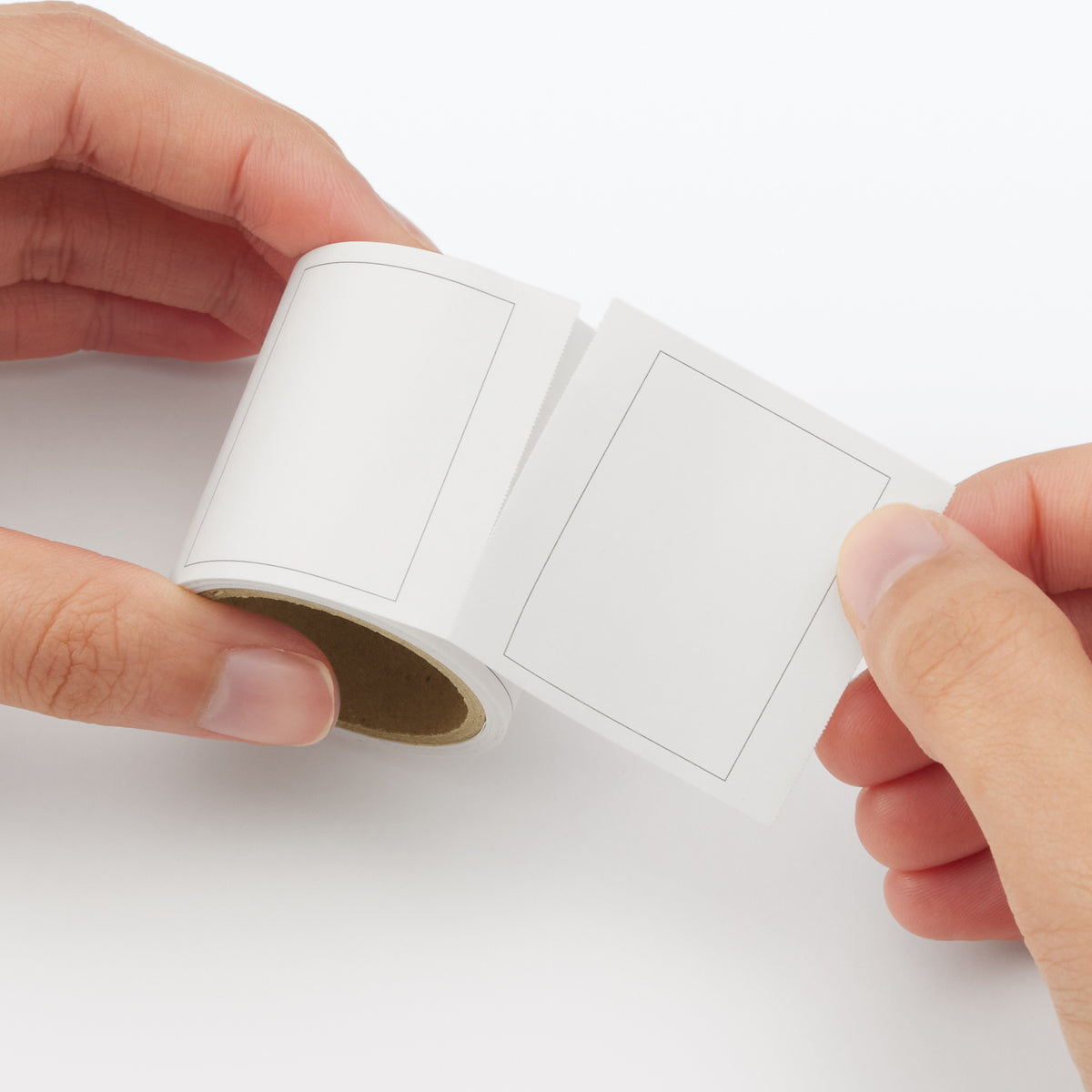 Perforated Frame Sticky Note Roll | Japanese Stationery | MUJI Canada