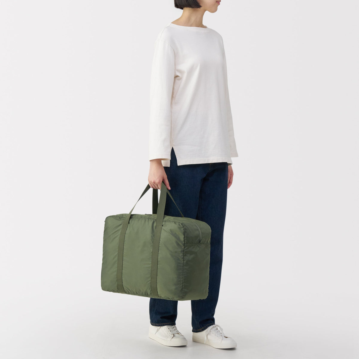 Pocketable Water Repellent Wide Boston Bag | Travel Bags | MUJI Canada