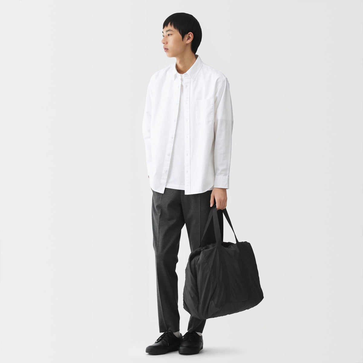 Pocketable Water Repellent Boston Bag 75L | Travel | MUJI Canada