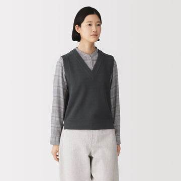 Washable V-Neck Vest MUJI