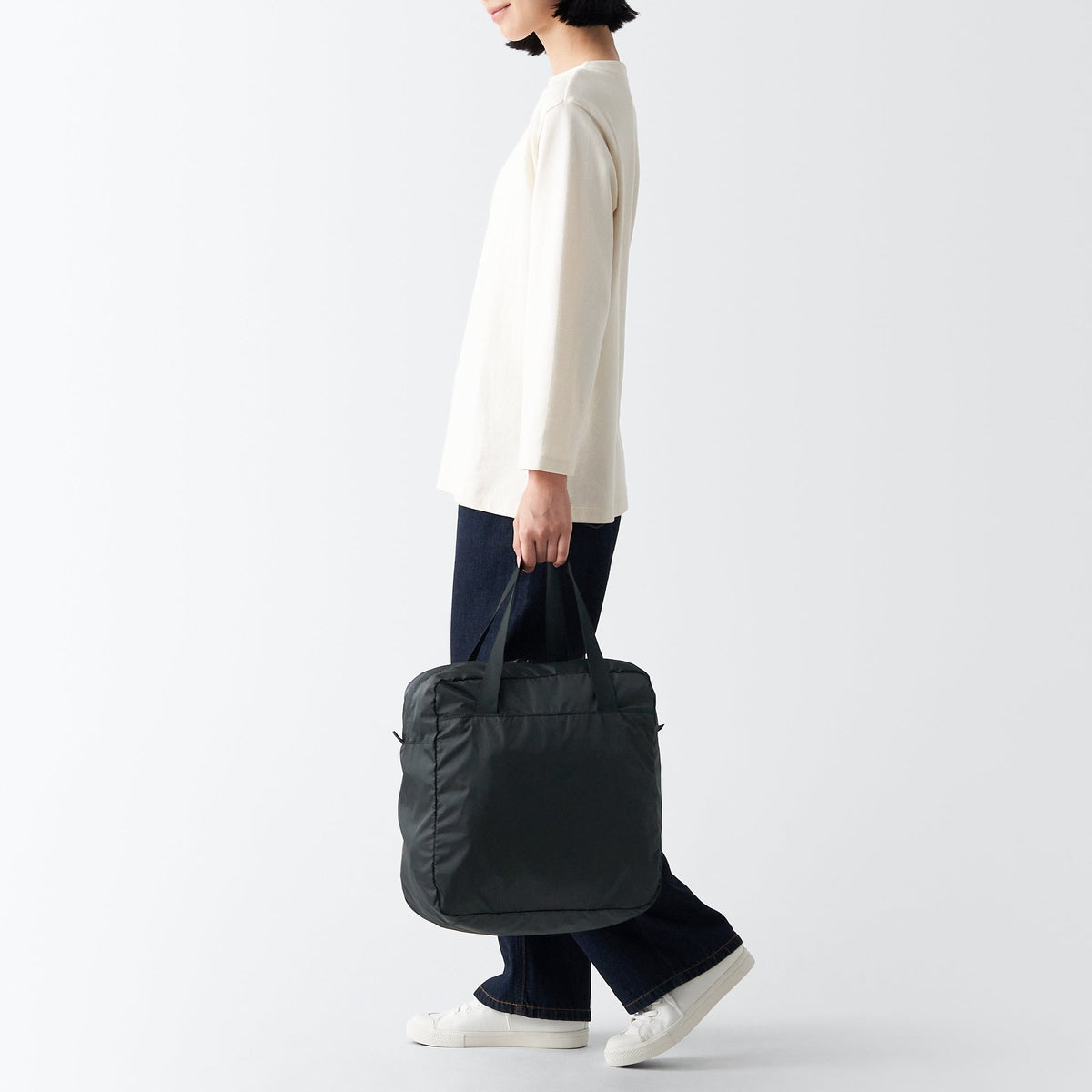 Collapsible Boston Bag | Foldable Travel Bag | MUJI Canada