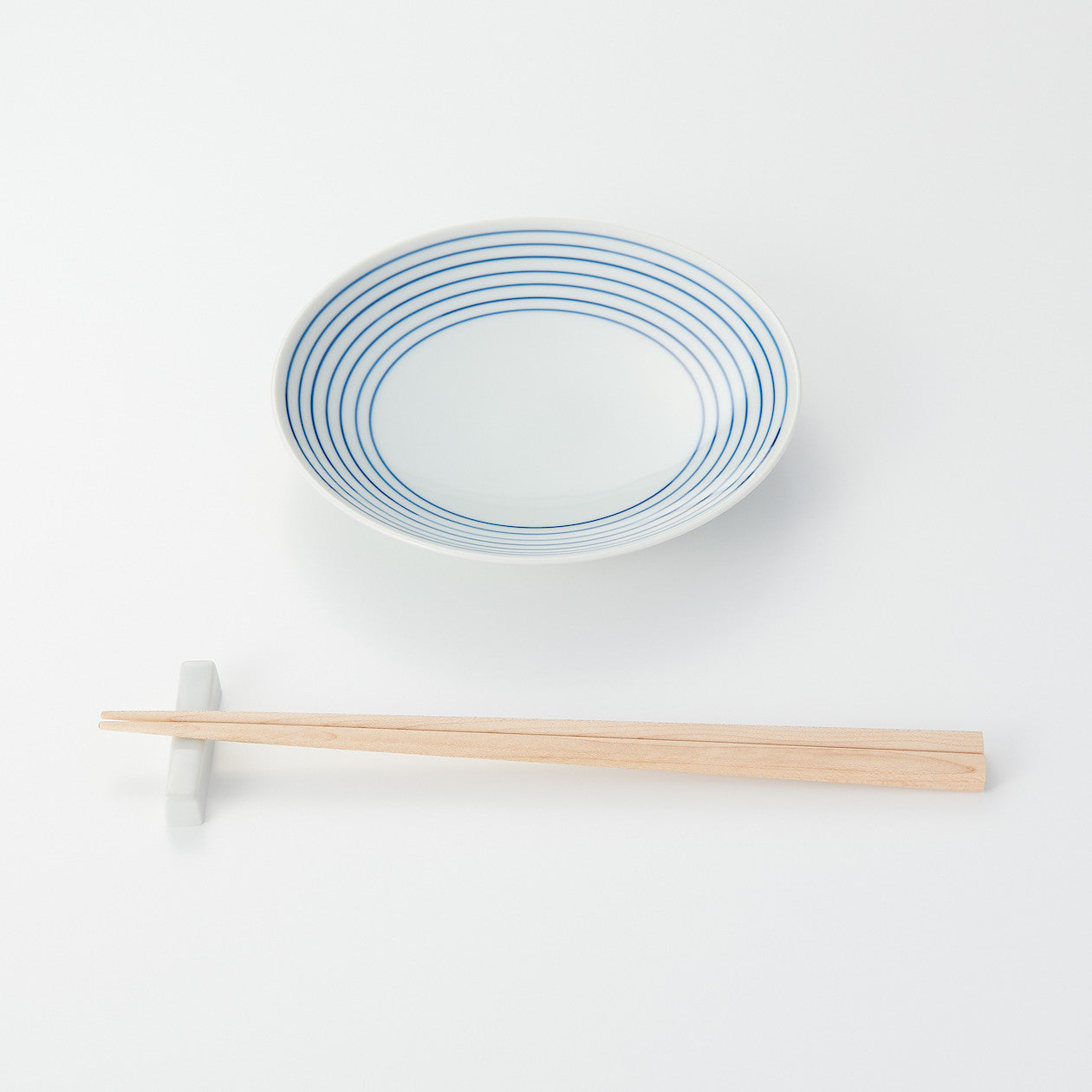 Hasami-Ware Chopsticks Rest White MUJI